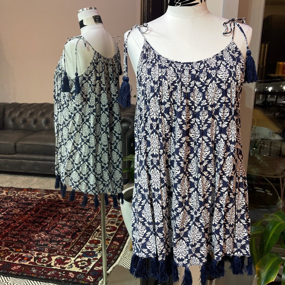 Tassel beach cover up